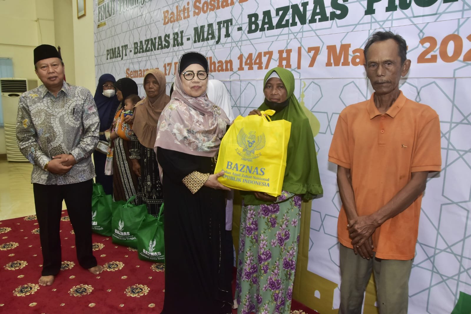 PIMAJT Salurkan 1.860 Paket Sembako untuk Dhuafa, di Bulan Ramadan Penuh Berkah